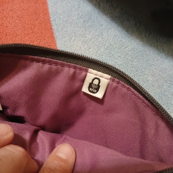 Baggallini anywhere bag - Picture 5 of 7